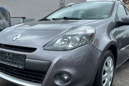Renault Clio 139.812 km 3.390 &euro; Saarbrücken 66117
