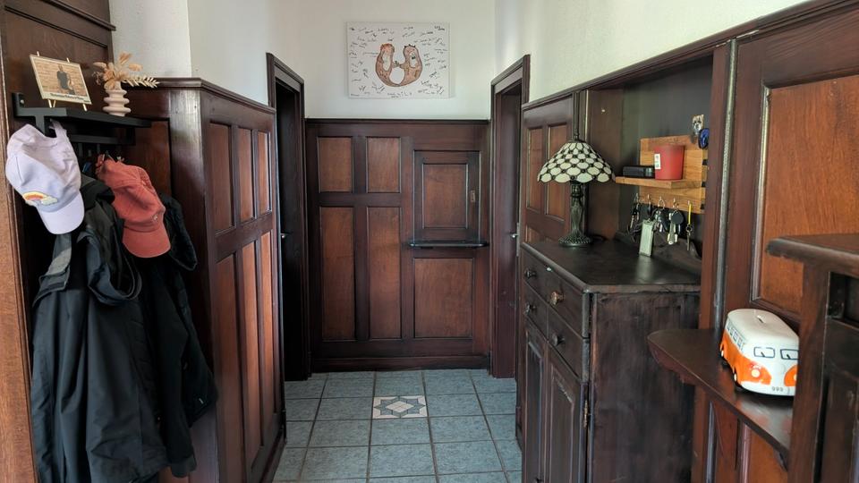 Einfamilienhaus Saarbrücken Dudweiler - 7 Zimmer, 204 m&sup2;, 375.000&euro; | Angebot:27010150