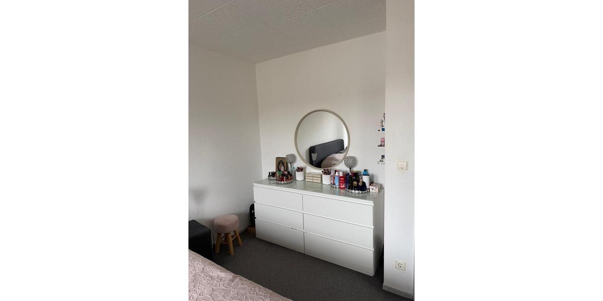 Etagenwohnung Saarbrücken Neue Bremm - 2.5 Zimmer, 64 m&sup2;, 500&euro; | Angebot:25553132