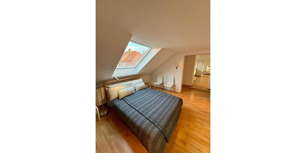 Dachgeschoßwohnung Sulzbach (Saar) - 2 Zimmer, 77 m&sup2;, 950&euro; | Angebot:25876618