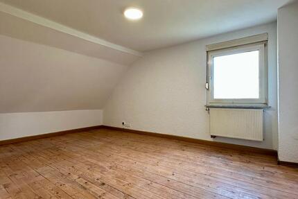 Wohnung Saarbrücken Dudweiler - 2 Zimmer, 35 m&sup2;, 325&euro; | Angebot:26439815