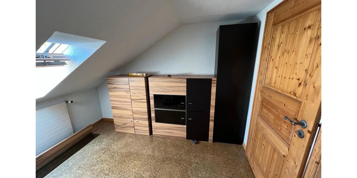 Dachgeschoßwohnung Saarbrücken Neue Bremm - 4.5 Zimmer, 109 m&sup2;, 389.000&euro; | Angebot:26620607