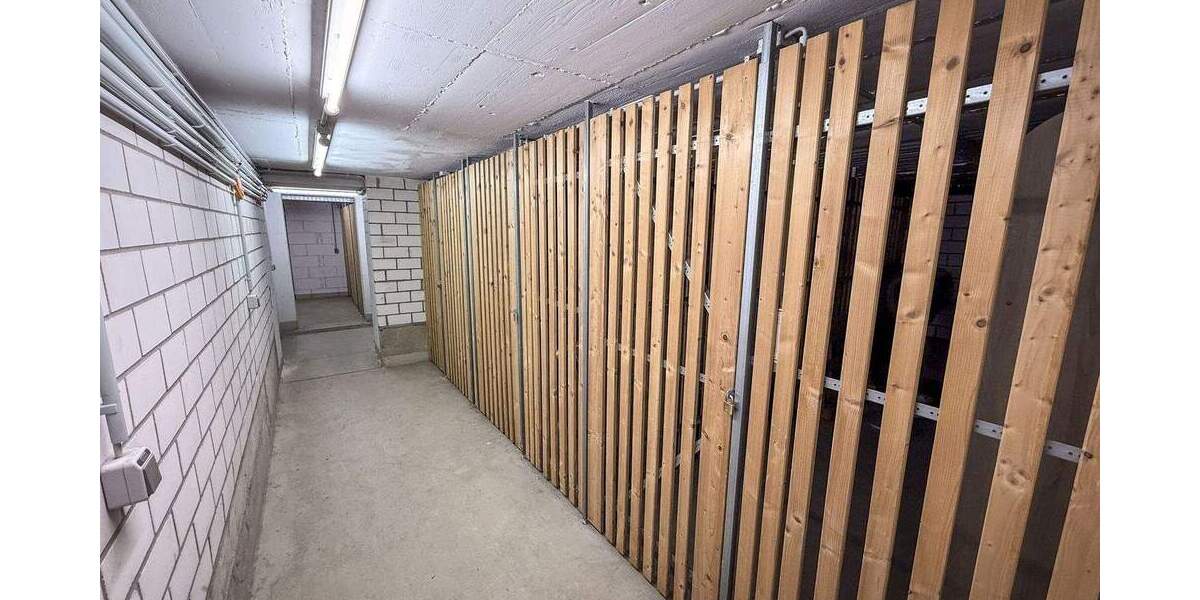 Etagenwohnung Püttlingen - 2 Zimmer, 72 m&sup2;, 169.000&euro; | Angebot:25835477