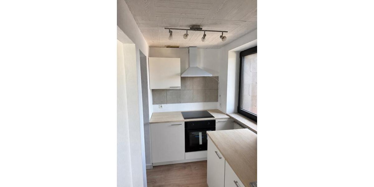 Etagenwohnung Saarlouis - 2 Zimmer, 43 m&sup2;, 610&euro; | Angebot:26697489