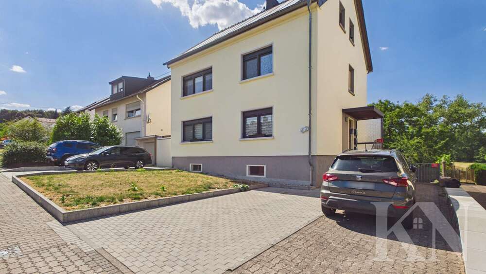 Einfamilienhaus Saarbrücken West - 7 Zimmer, 191 m&sup2;, 365.000&euro; | Angebot:27348043