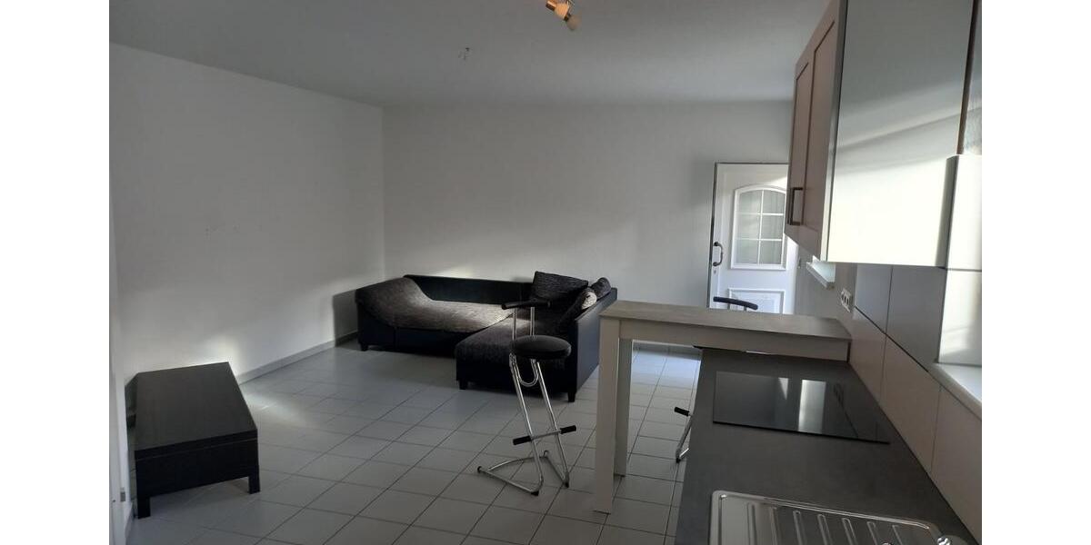 Etagenwohnung Völklingen - 2 Zimmer, 43 m&sup2;, 450&euro; | Angebot:25099918