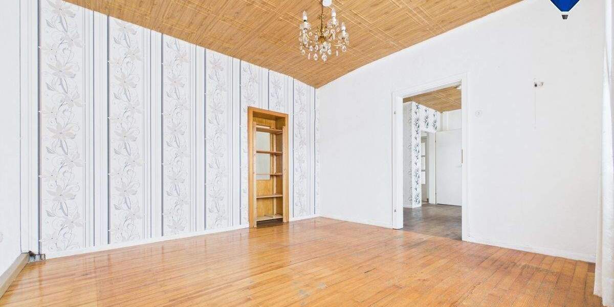 Reihenendhaus Saarbrücken Altenkessel - 7 Zimmer, 178 m&sup2;, 226.000&euro; | Angebot:25819126