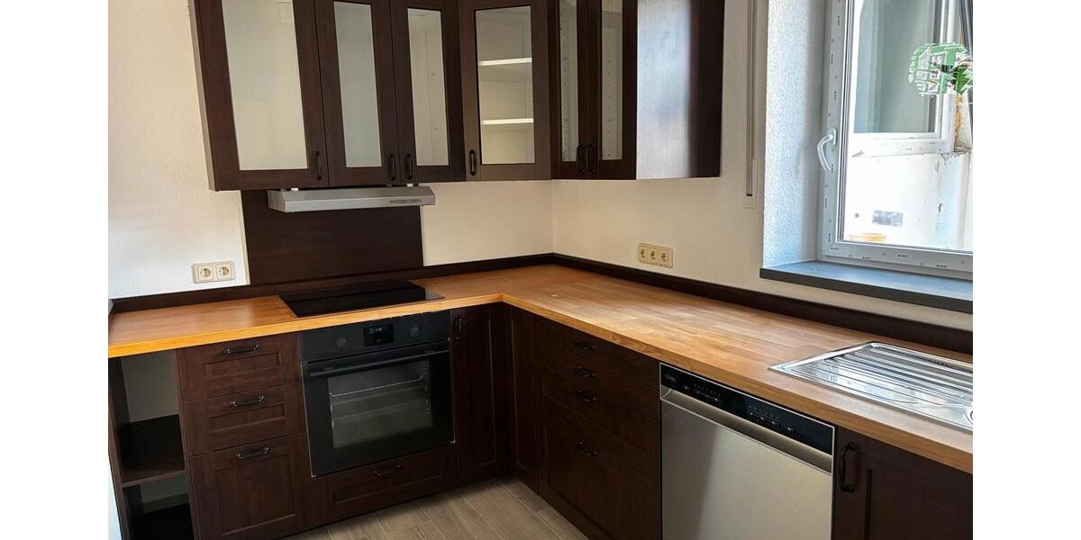 Erdgeschoßwohnung Saarlouis - 4 Zimmer, 100 m&sup2;, 860&euro; | Angebot:25712645