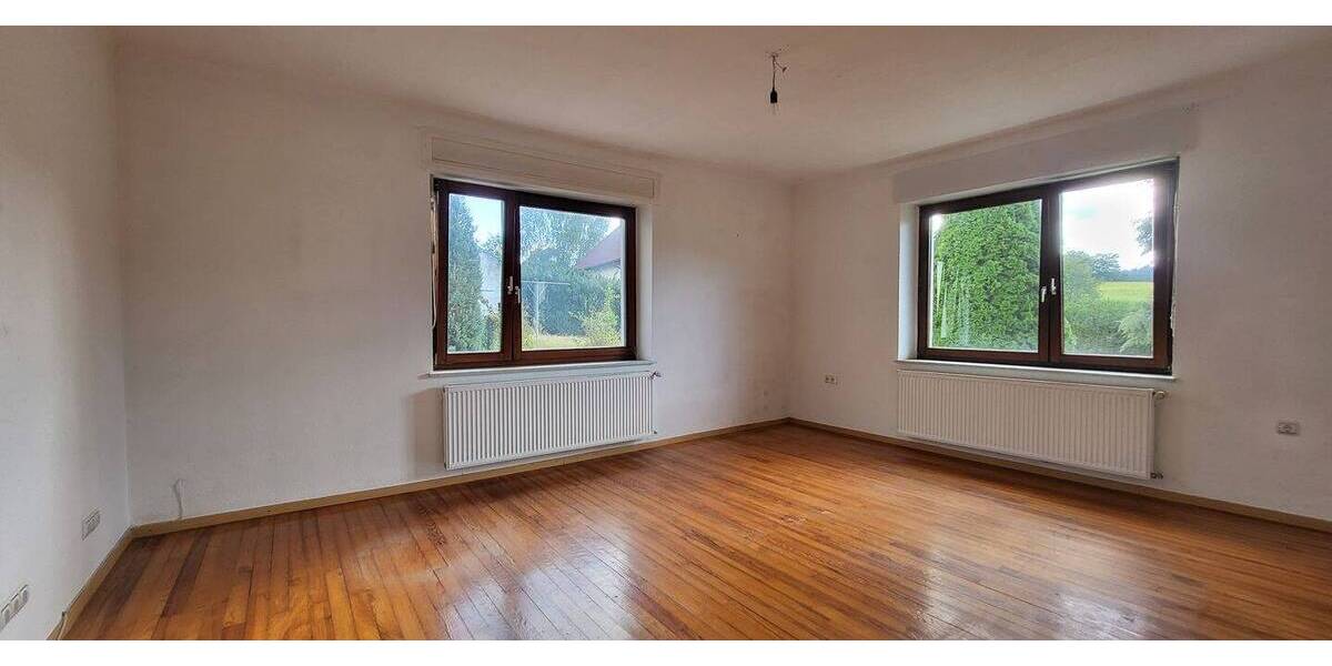 Mehrfamilienhaus, Wohnhaus Beckingen Reimsbach - 7 Zimmer, 250 m&sup2;, 350.000&euro; | Angebot:25726558
