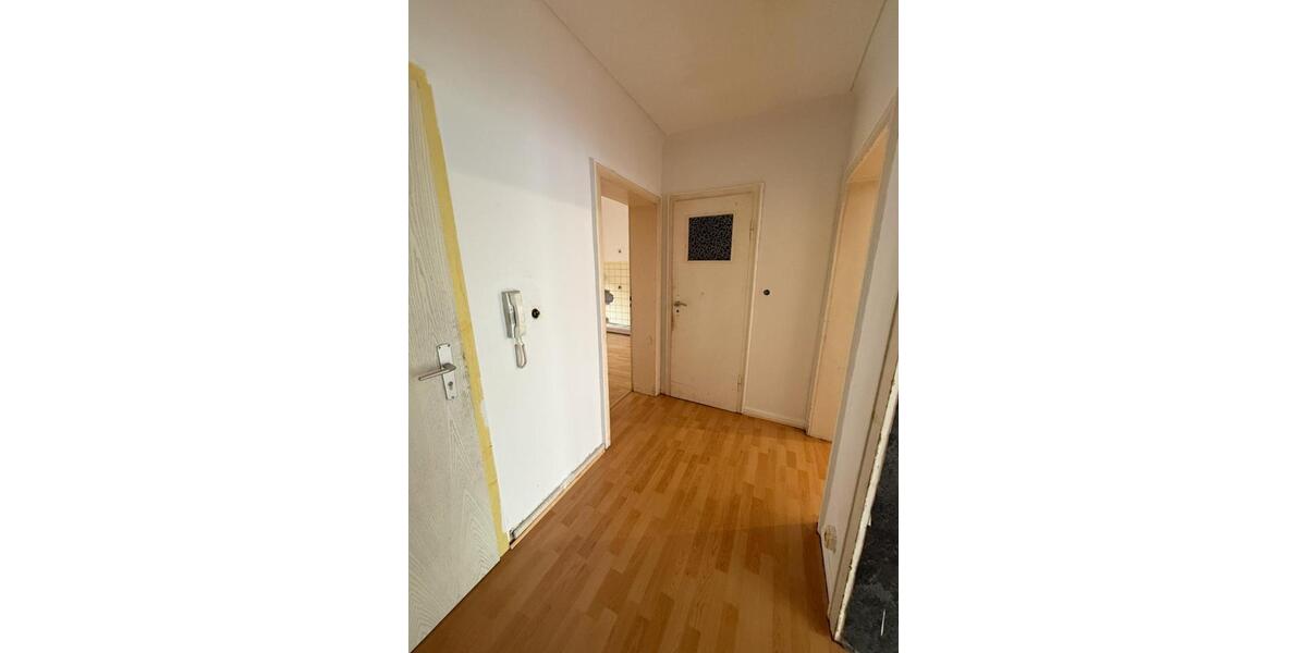 Etagenwohnung Saarbrücken West - 3 Zimmer, 54 m&sup2;, 535&euro; | Angebot:25798673
