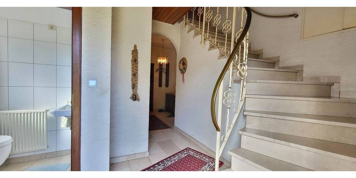 Mehrfamilienhaus, Wohnhaus Beckingen Reimsbach - 7 Zimmer, 250 m&sup2;, 350.000&euro; | Angebot:25726558