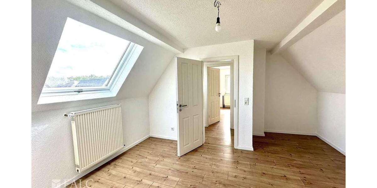 Einfamilienhaus Wadgassen - 5 Zimmer, 110 m&sup2;, 1.190&euro; | Angebot:25729889