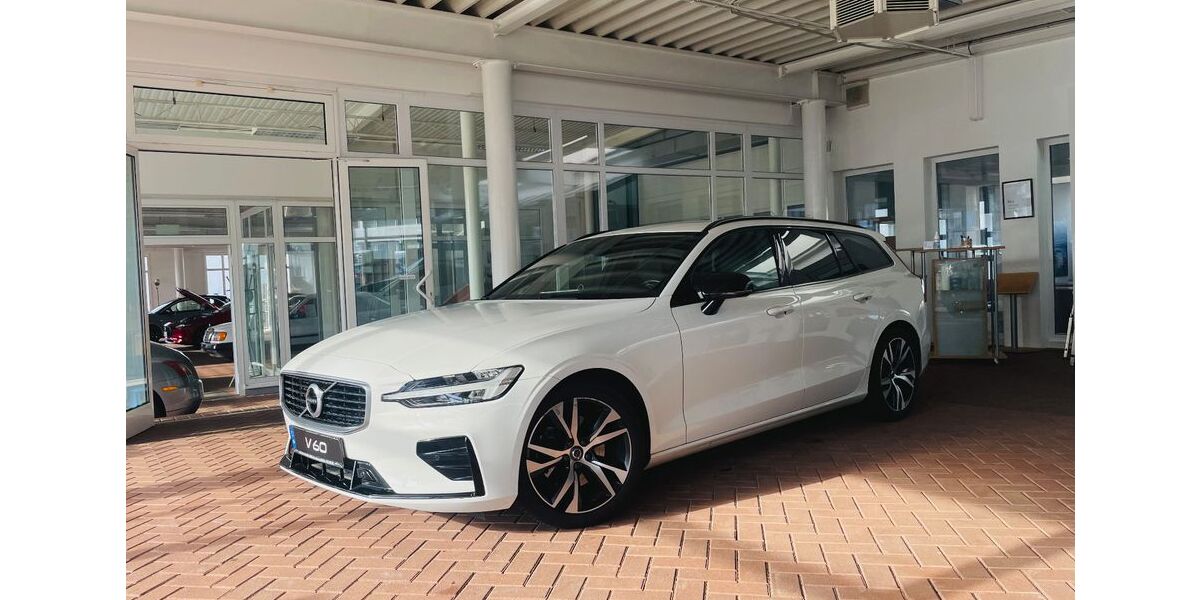 Volvo V60 43.450 km 29.200 &euro; Homburg/Saar 66424