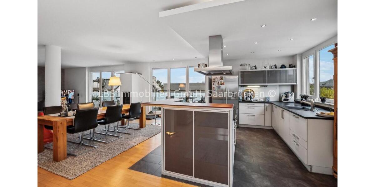 Einfamilienhaus Saarlouis - 4 Zimmer, 245 m&sup2;, 2.450&euro; | Angebot:20985273