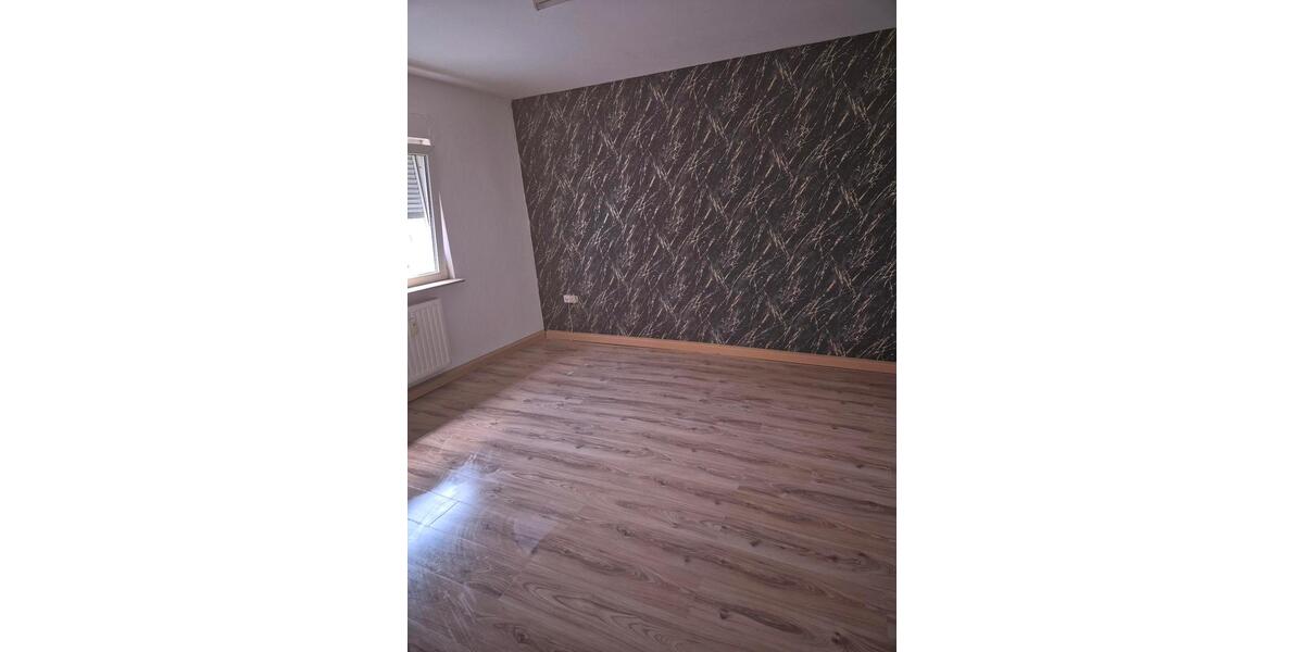 Erdgeschoßwohnung Sulzbach (Saar) - 3 Zimmer, 70 m&sup2;, 550&euro; | Angebot:26646386