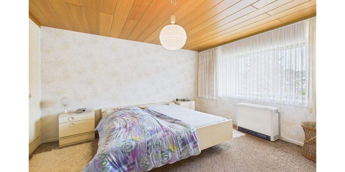 Mehrfamilienhaus, Wohnhaus Quierschied - 9 Zimmer, 234 m&sup2;, 195.000&euro; | Angebot:25799966