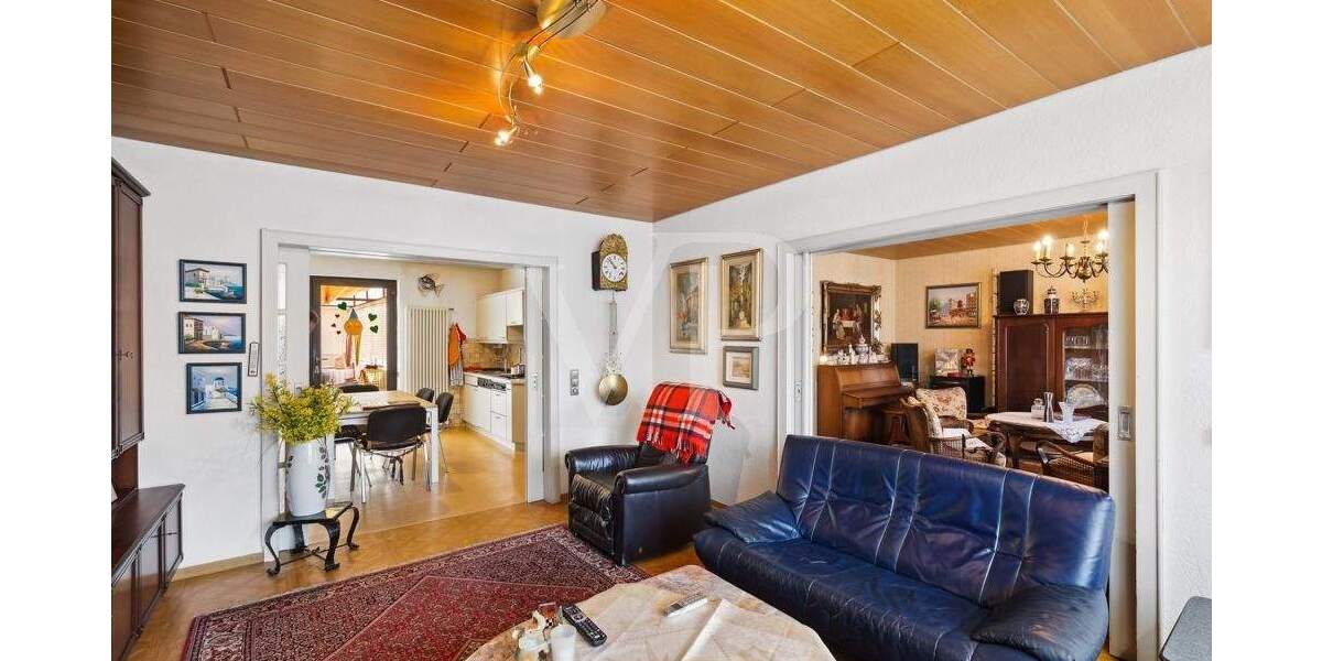 Mehrfamilienhaus, Wohnhaus Ensdorf - 7 Zimmer, 137 m&sup2;, 195.000&euro; | Angebot:25677170