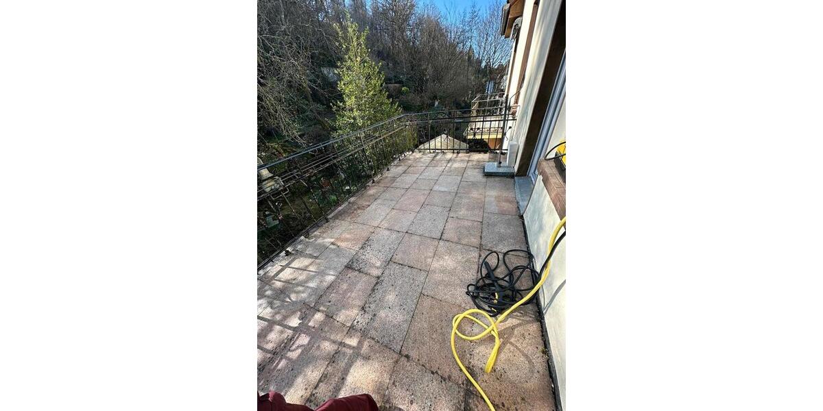 Etagenwohnung Saarbrücken Eschberg - 3 Zimmer, 100 m&sup2;, 750&euro; | Angebot:25366214