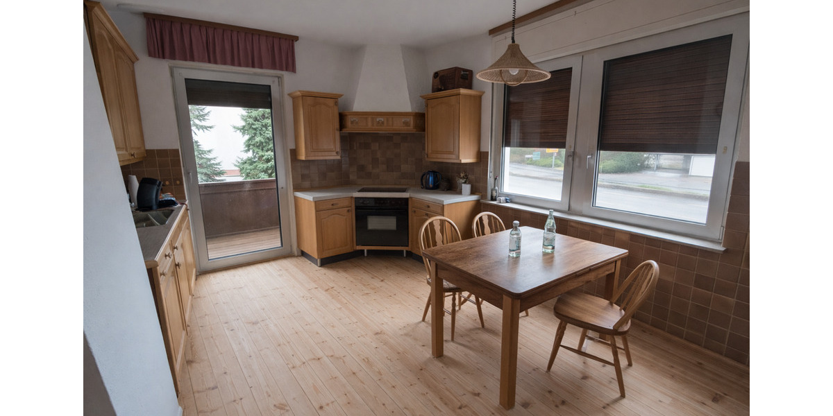 Etagenwohnung Homburg - 5 Zimmer, 123 m&sup2;, 1.550&euro; | Angebot:25809686