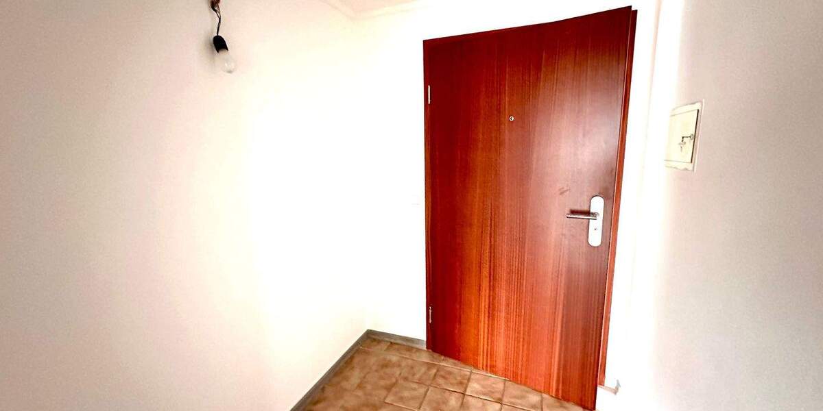 Etagenwohnung Dillingen/Saar Dillingen - 3 Zimmer, 91 m&sup2;, 135.000&euro; | Angebot:25670986