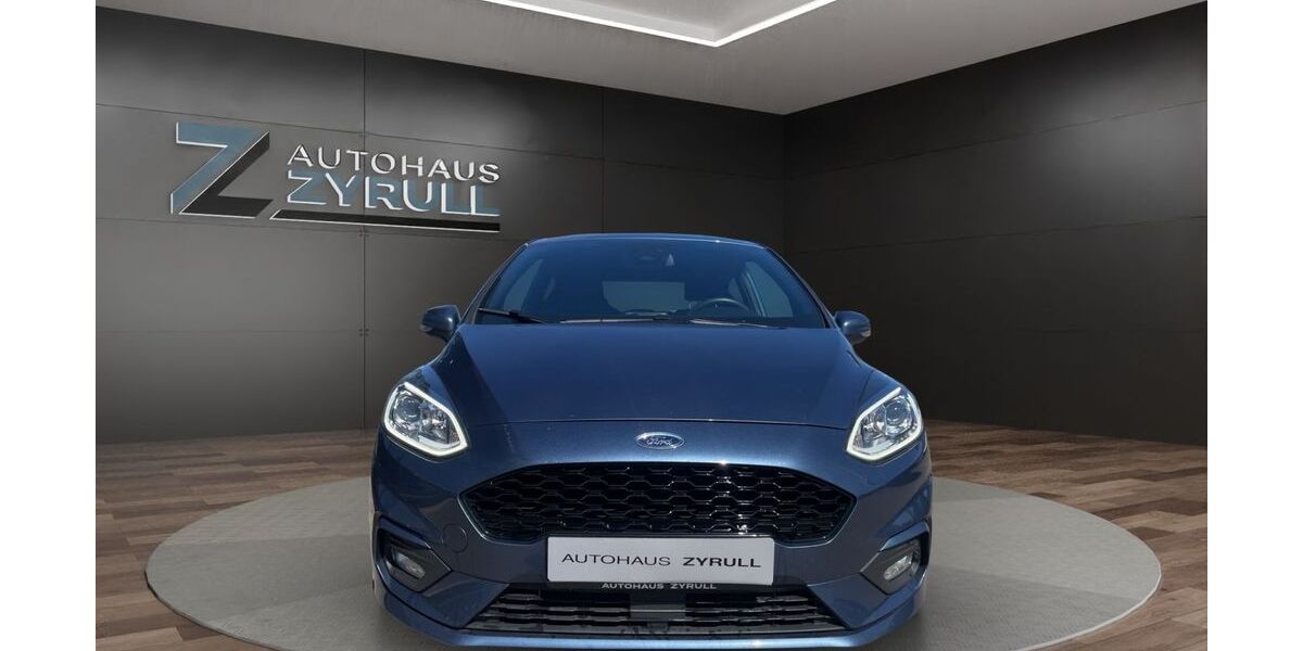 Ford Fiesta 61.596 km 12.980 &euro; Saarlouis 66740