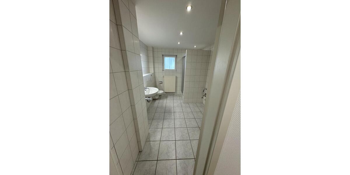 Etagenwohnung Eppelborn - 3 Zimmer, 125 m&sup2;, 1.100&euro; | Angebot:26653369