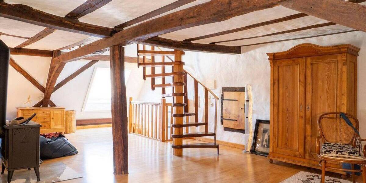 Mehrfamilienhaus, Wohnhaus Blieskastel Breitfurt - 7 Zimmer, 241 m&sup2;, 299.000&euro; | Angebot:25667229