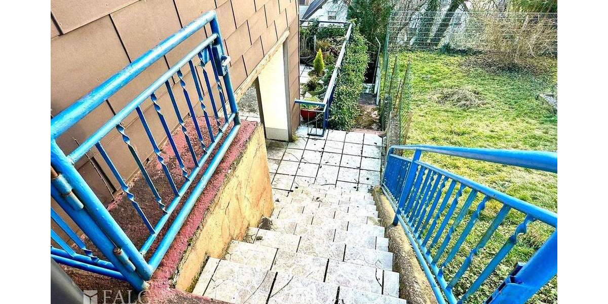 Einfamilienhaus Quierschied - 6 Zimmer, 148 m&sup2;, 114.900&euro; | Angebot:25771919