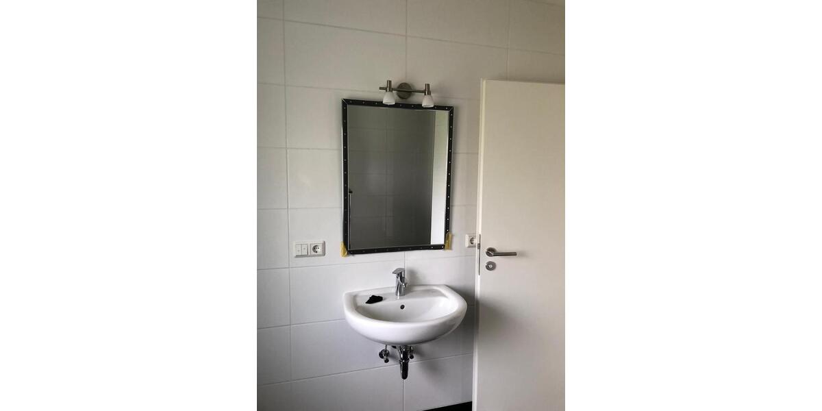 Erdgeschoßwohnung Überherrn - 5 Zimmer, 120 m&sup2;, 1.000&euro; | Angebot:25790938