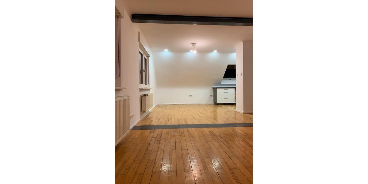Dachgeschoßwohnung Schmelz - 2 Zimmer, 63 m&sup2;, 550&euro; | Angebot:26400579