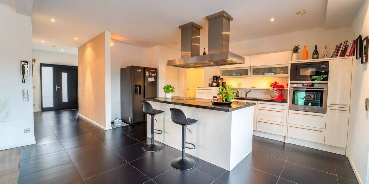 Mehrfamilienhaus, Wohnhaus Saarlouis / Picard Picard - 7 Zimmer, 266 m&sup2;, 795.000&euro; | Angebot:26036910