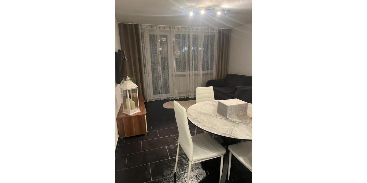 Etagenwohnung Neunkirchen - 1 Zimmer, 37 m&sup2;, 520&euro; | Angebot:25804535