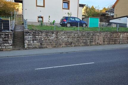 Haus Eppelborn - 7 Zimmer, 140 m&sup2;, 275.000&euro; | Angebot:25971204