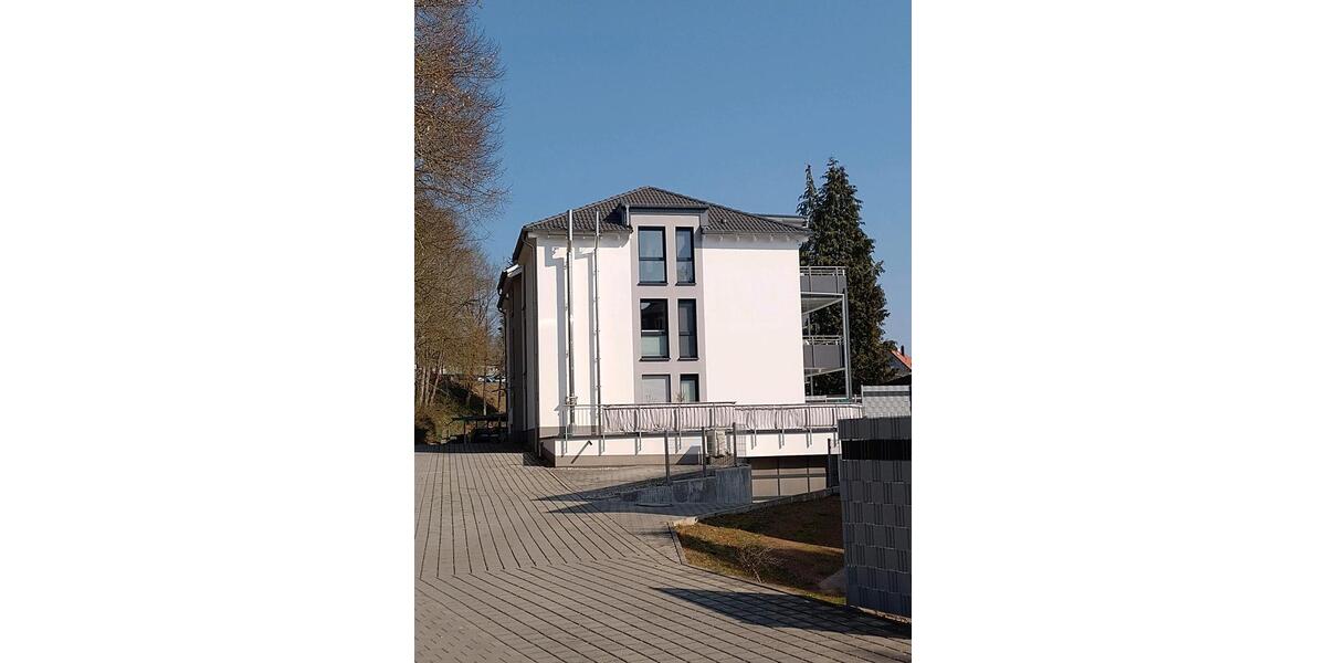 Etagenwohnung Sankt Ingbert - 3 Zimmer, 85 m&sup2;, 1.150&euro; | Angebot:25546285