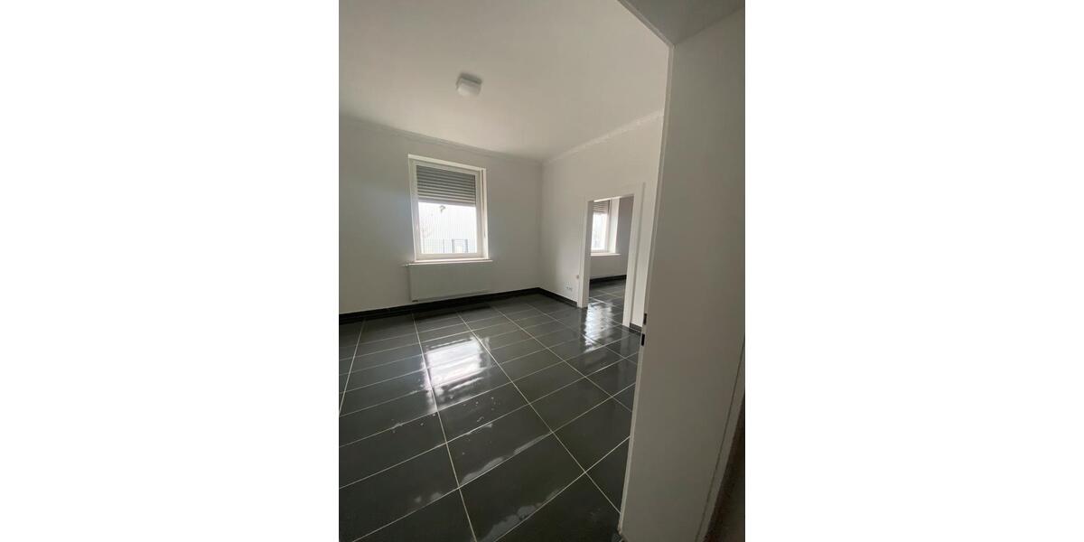 Reihenhaus Zweibrücken - 3 Zimmer, 115 m&sup2;, 1.100&euro; | Angebot:24791425