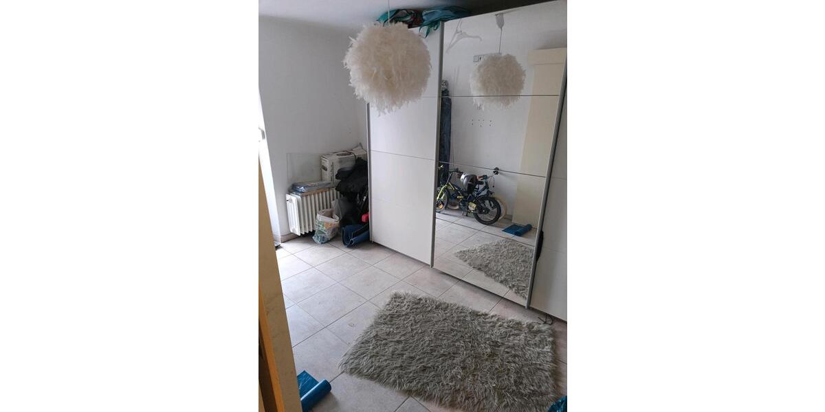 Reihenhaus Püttlingen - 7 Zimmer, 231 m&sup2;, 224.000&euro; | Angebot:25830409