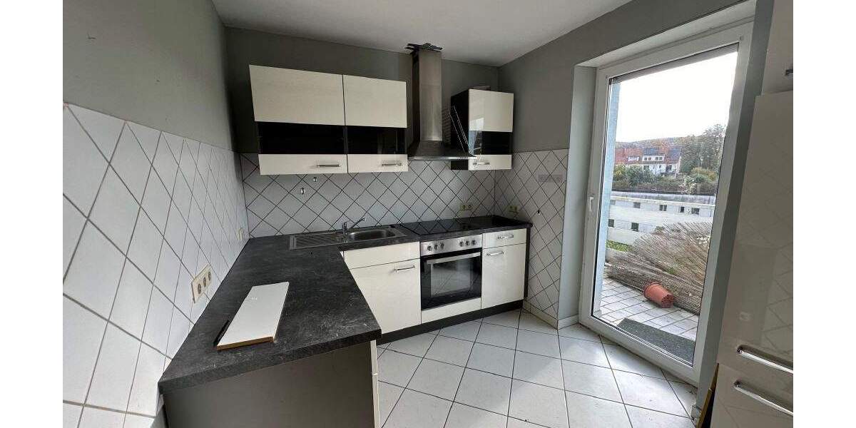 Mehrfamilienhaus, Wohnhaus Völklingen Geislautern - 8 Zimmer, 214 m&sup2;, 199.000&euro; | Angebot:25746396