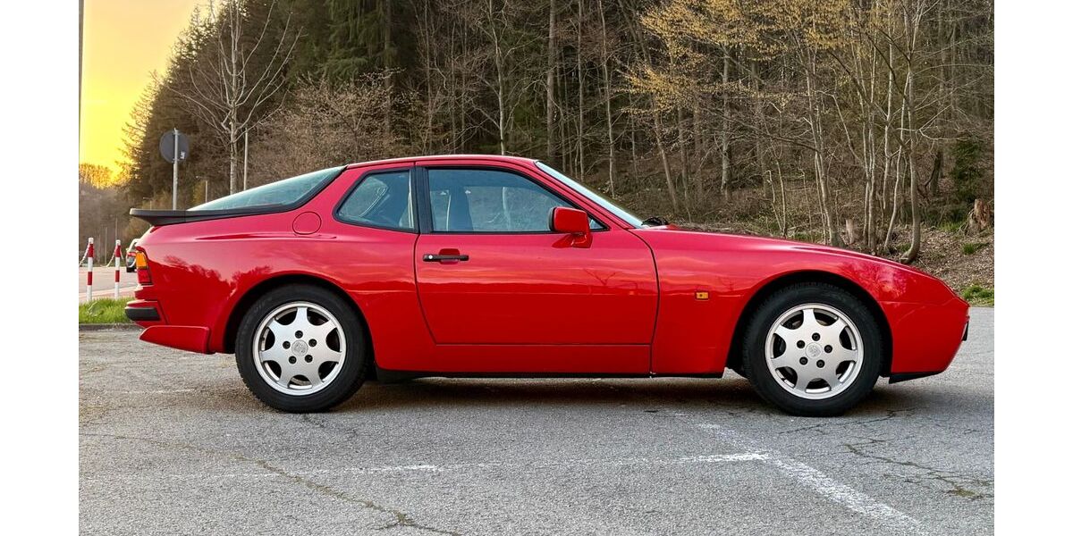 Porsche 944 154.245 km 29.900 &euro; Schiffweiler 66578