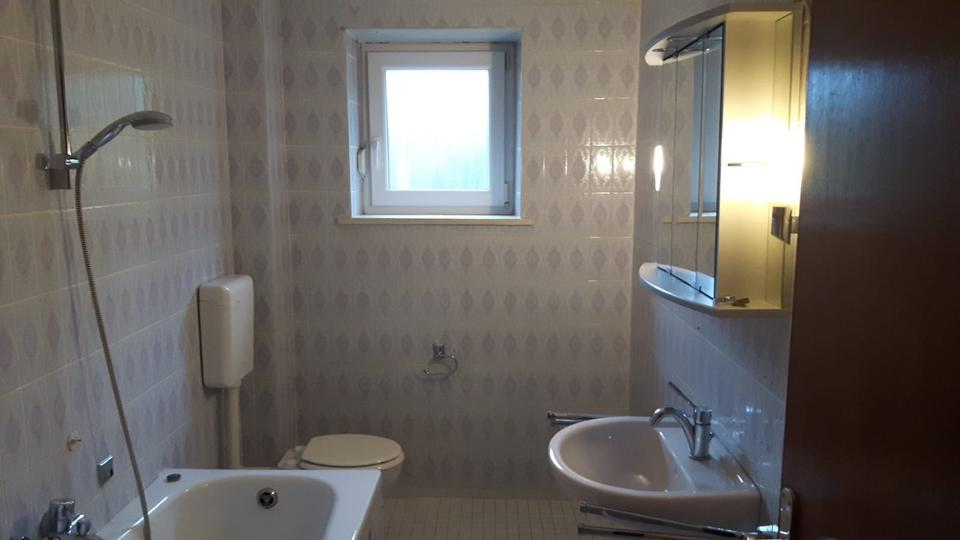 Etagenwohnung Rehlingen-Siersburg Siersburg - 3 Zimmer, 80 m&sup2;, 500&euro; | Angebot:25306178