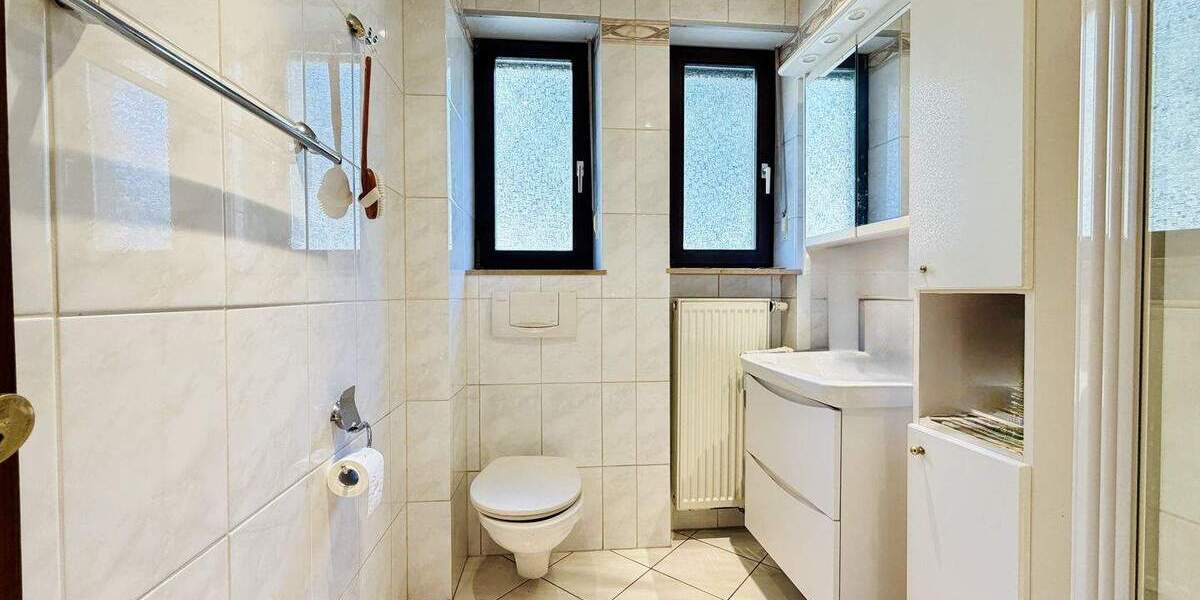 Einfamilienhaus Ottweiler - 6 Zimmer, 152 m&sup2;, 197.000&euro; | Angebot:25744090