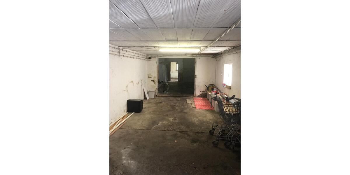 Mehrfamilienhaus, Wohnhaus Saarbrücken West - 12 Zimmer, 300 m&sup2;, 290.000&euro; | Angebot:22477805