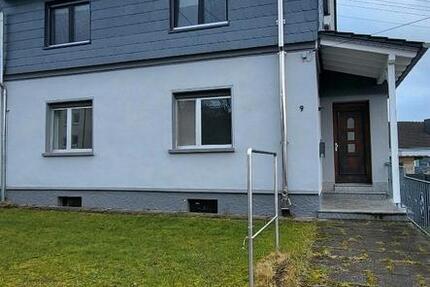 Haus Beckingen - 3 Zimmer, 120 m&sup2;, 300.000&euro; | Angebot:26335503