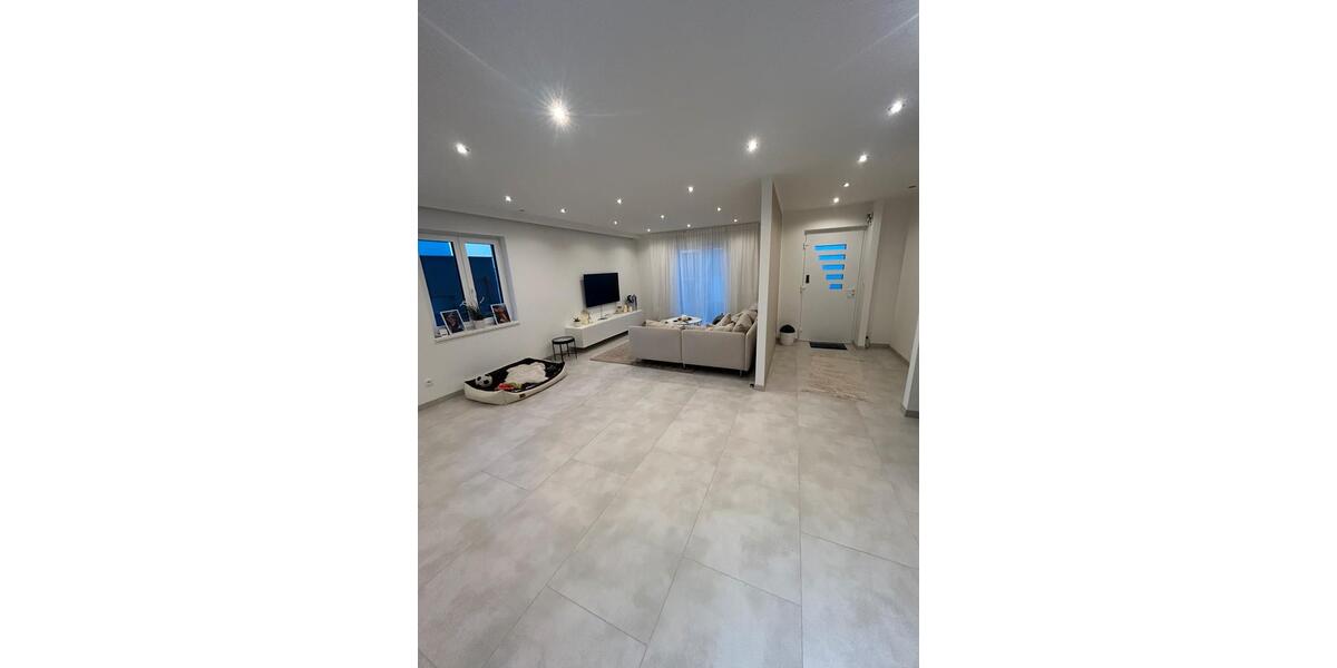 Bungalow Überherrn - 5 Zimmer, 142 m&sup2;, 389.000&euro; | Angebot:25810449