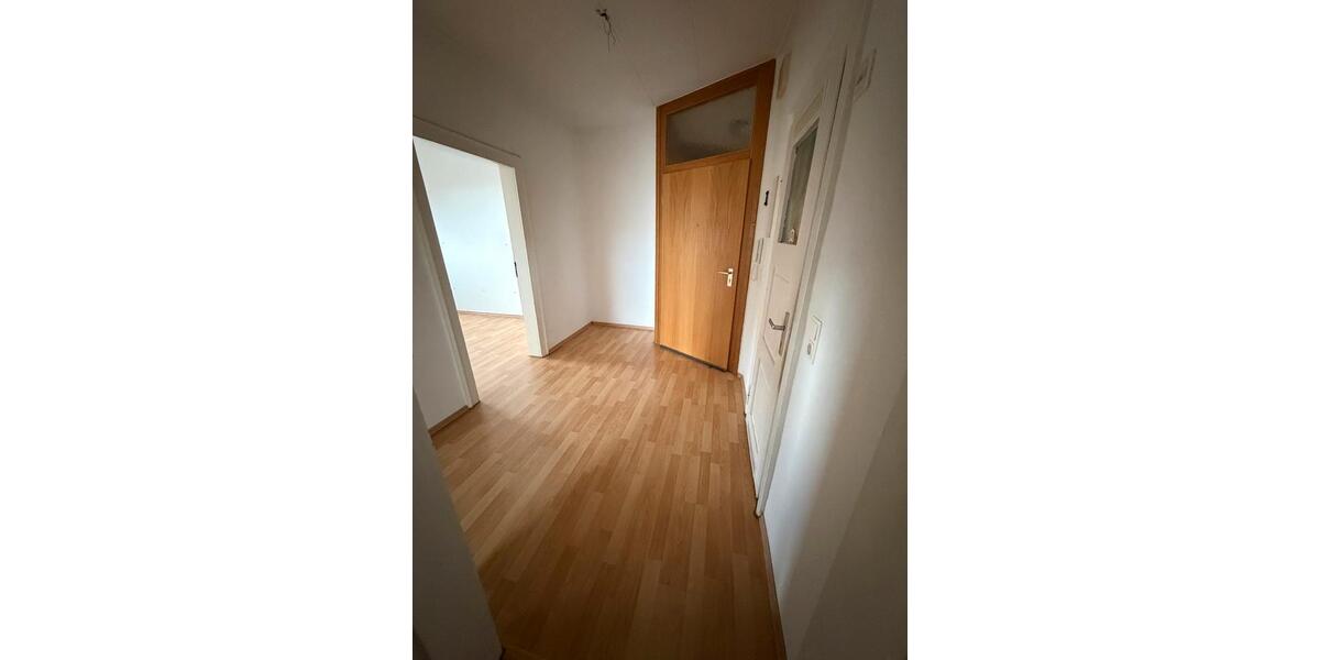 Etagenwohnung Zweibrücken - 2 Zimmer, 65 m&sup2;, 353&euro; | Angebot:25998428