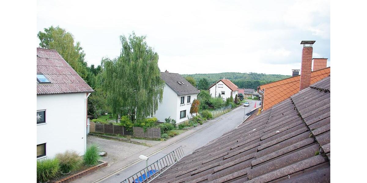 Dachgeschoßwohnung Riegelsberg - 3 Zimmer, 100 m&sup2;, 750&euro; | Angebot:25883822