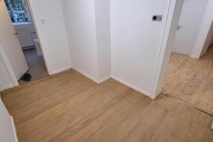Wohnung Saarbrücken West - 3 Zimmer, 78 m&sup2;, 590&euro; | Angebot:25919199