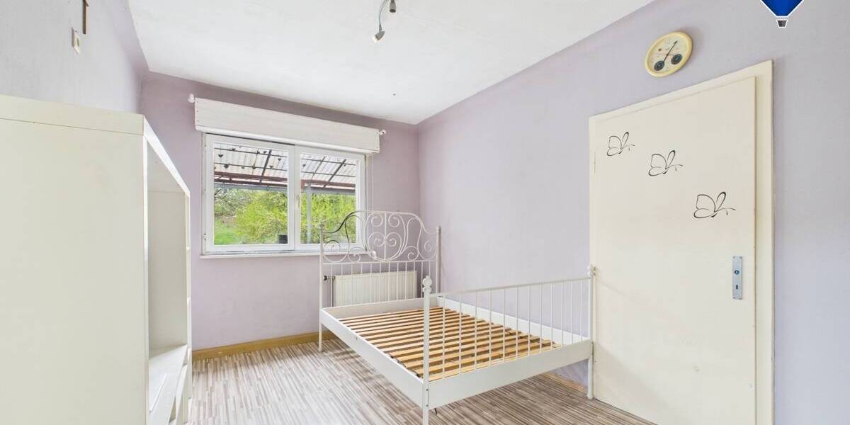 Reihenmittelhaus Dillingen / Diefflen Diefflen - 3 Zimmer, 132 m&sup2;, 145.000&euro; | Angebot:26092908