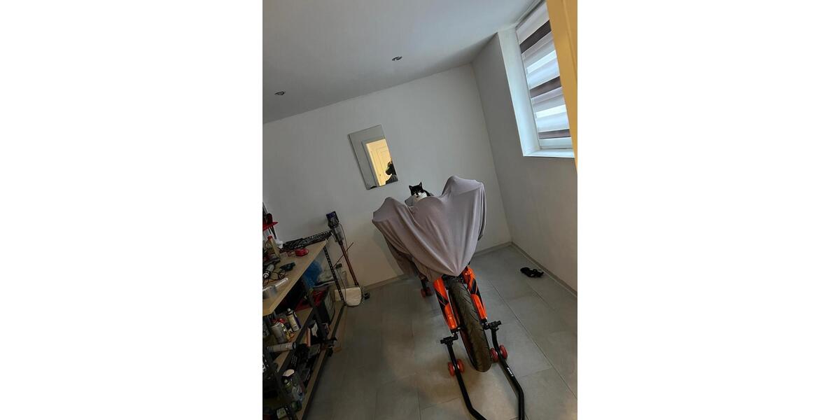 Erdgeschoßwohnung Quierschied - 4 Zimmer, 150 m&sup2;, 800&euro; | Angebot:25900926