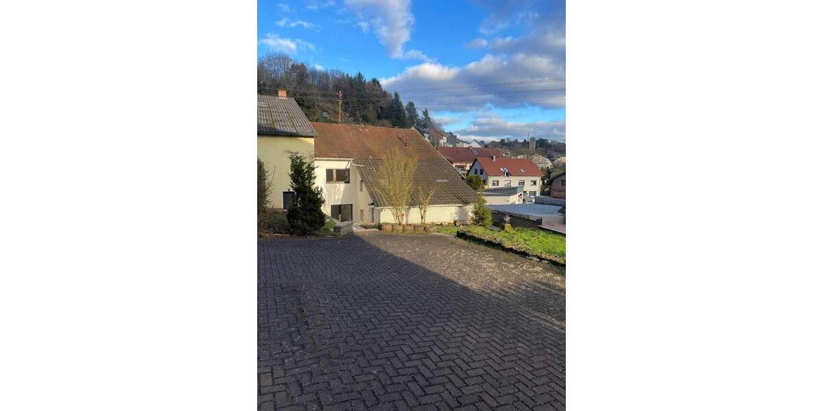 Mehrfamilienhaus, Wohnhaus Eppelborn Dirmingen - 6 Zimmer, 160 m&sup2;, 199.000&euro; | Angebot:25670897