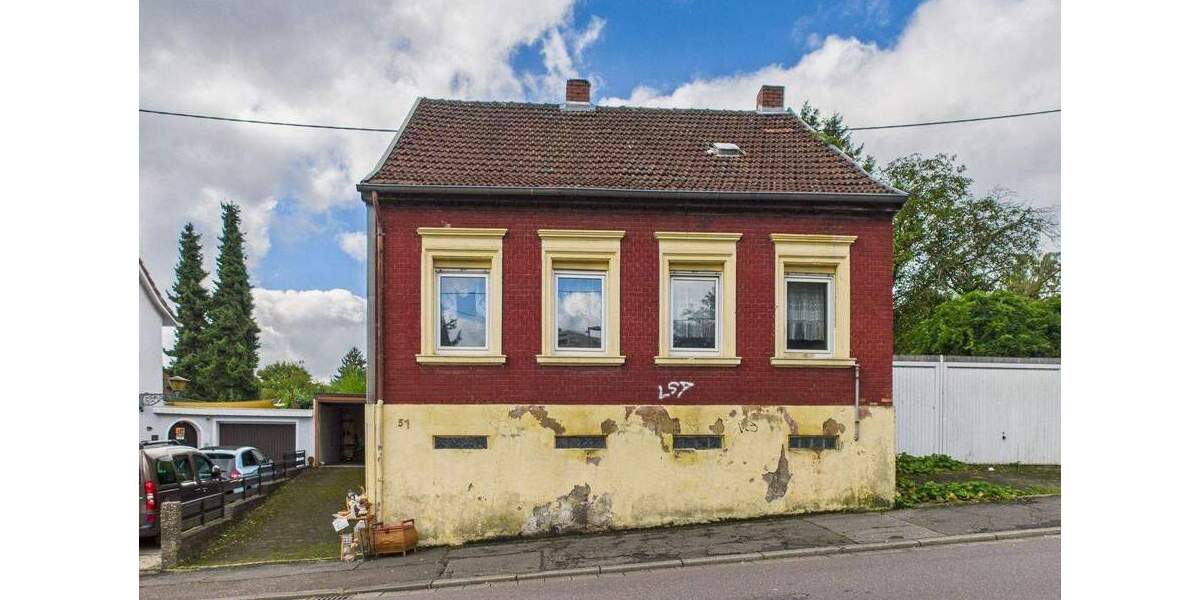 Mehrfamilienhaus, Wohnhaus Saarbrücken Dudweiler - 4 Zimmer, 90 m&sup2;, 99.000&euro; | Angebot:25779557